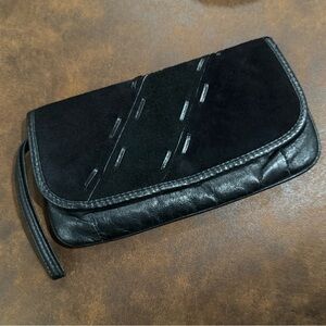 Vintage 1980’s Bag World Black Wristlet Clutch